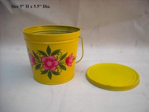 Manufacturers Exporters and Wholesale Suppliers of Bucket With Lid 5 X 5.5 Moradabad Uttar Pradesh